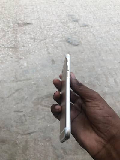 Apple iPhone 6S