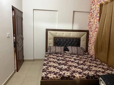king size bed in very good condition