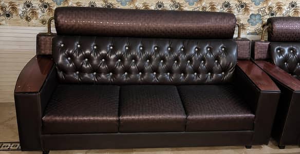 "6-Seater Sofa Set for Sale (3+2+1) – Faisalabad"