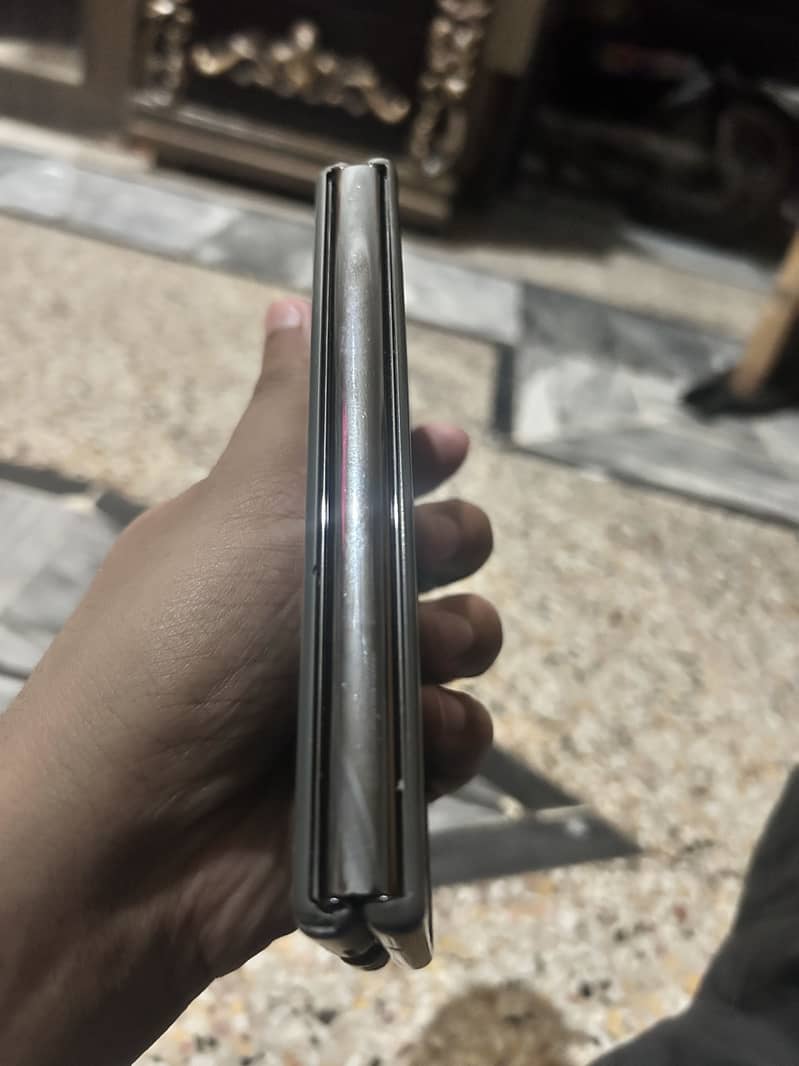 Google Pixel Fold 4