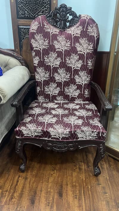 Classic Wooden Arm Chairs (Pair) with Premium Carved Design