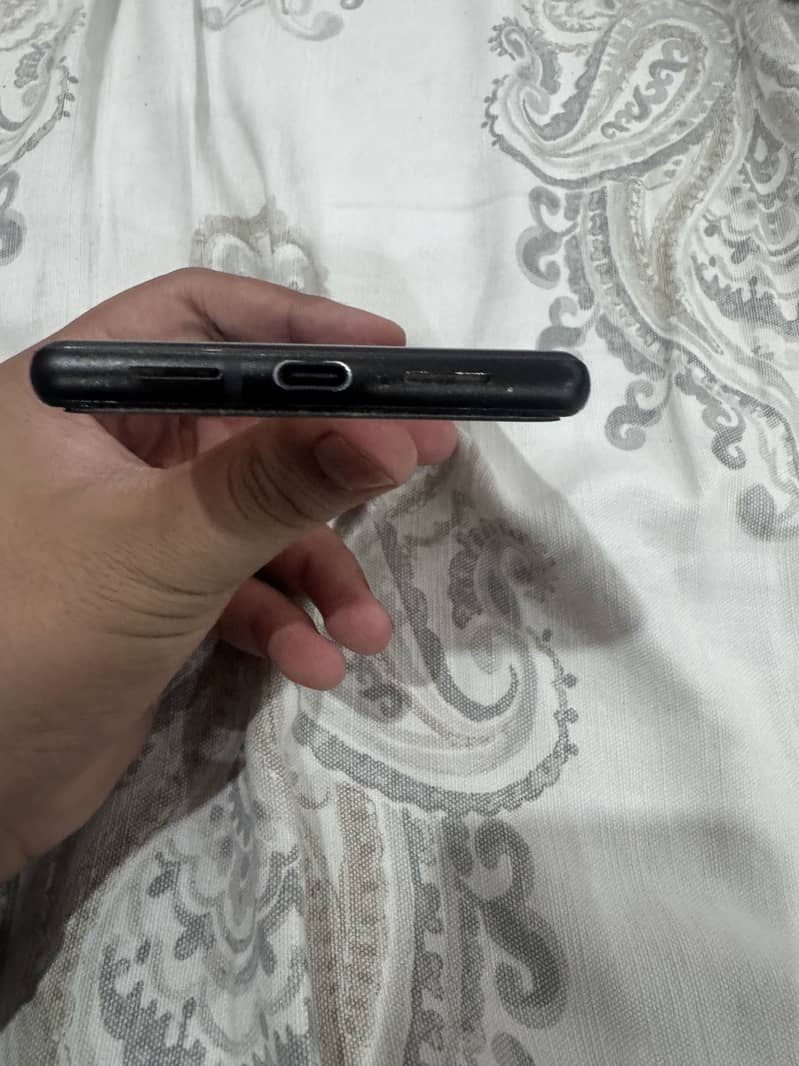 Google Pixel 6 5