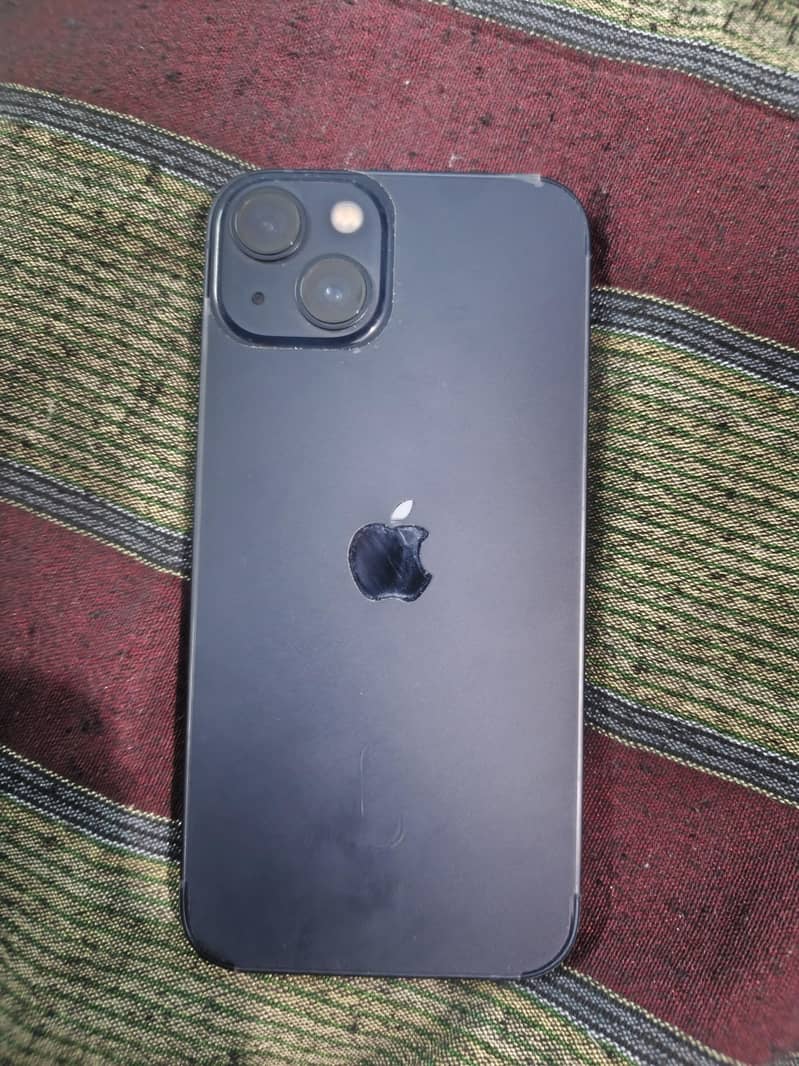 Apple iPhone 13 1