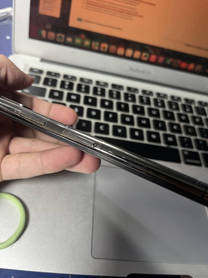 iPhone X 2
