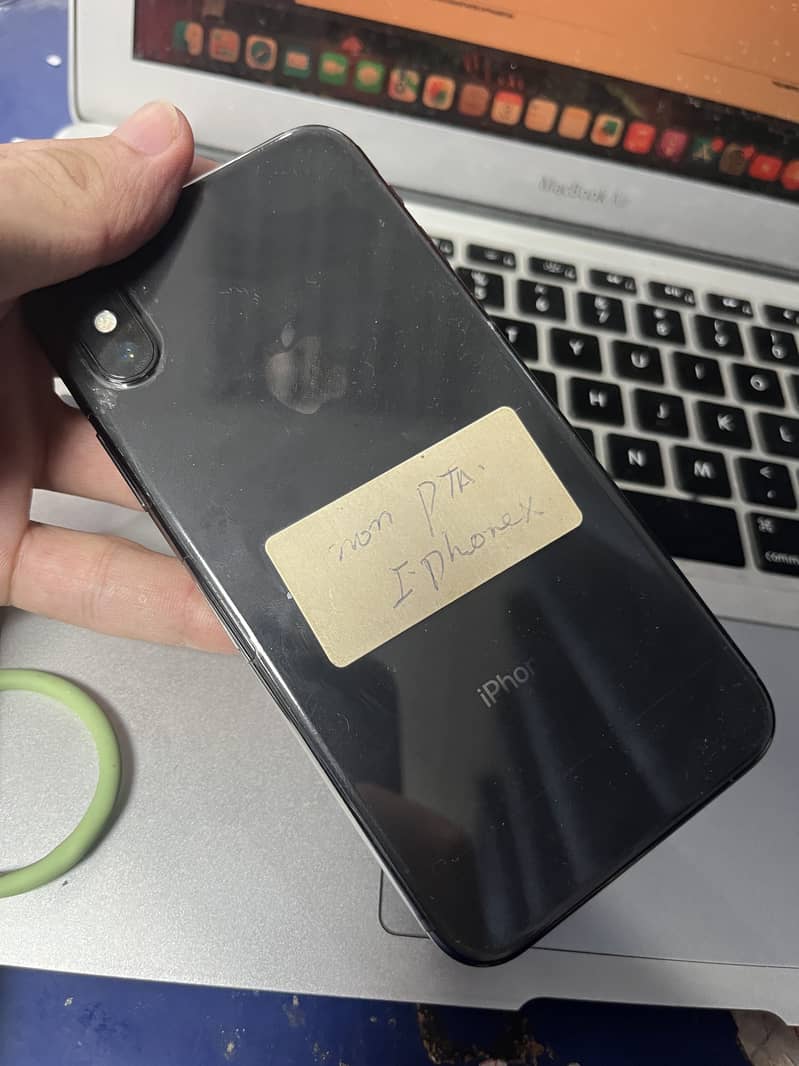 iPhone X 3