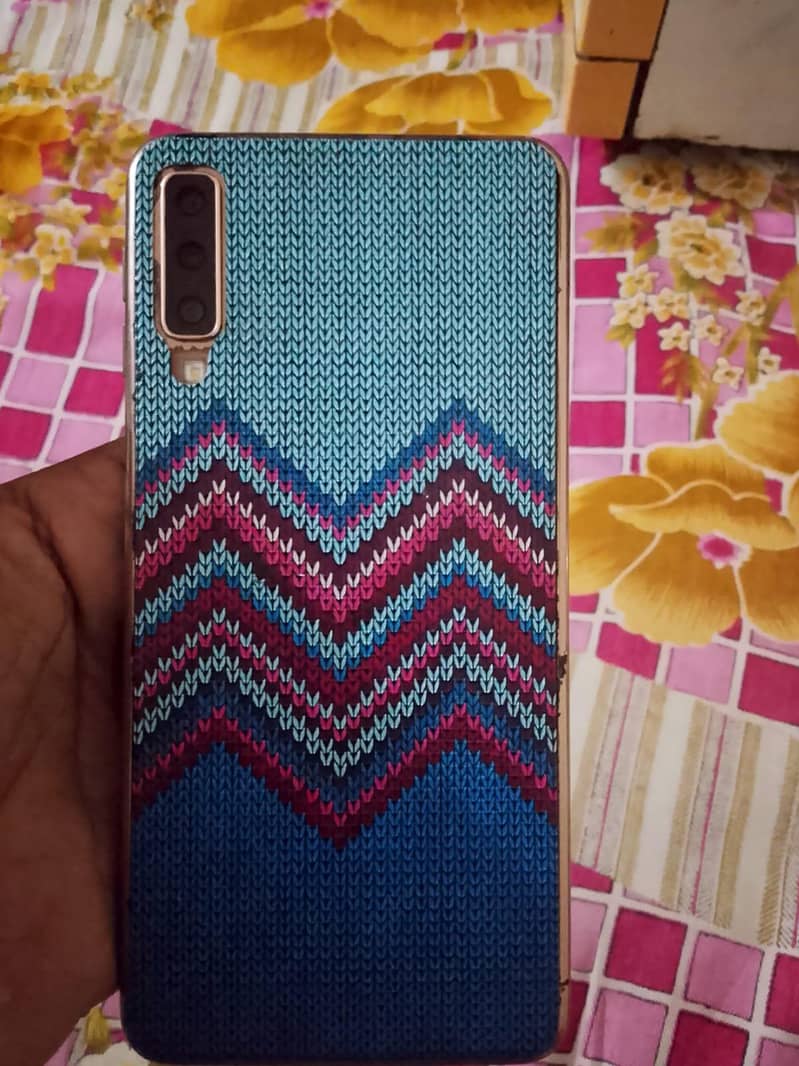 Samsung Mobile A7 0