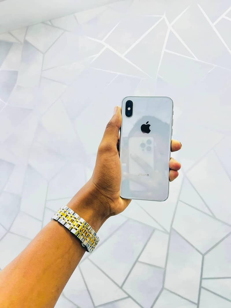 Apple iPhone X 0