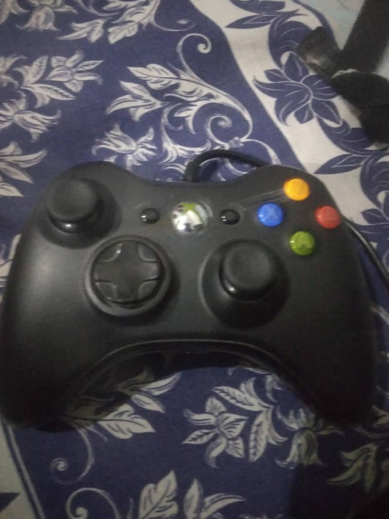 Xbox gaming controller 0