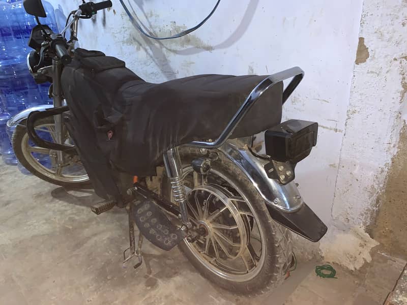 Elfa ev 125 2