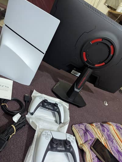 Ps5 with 2 controller