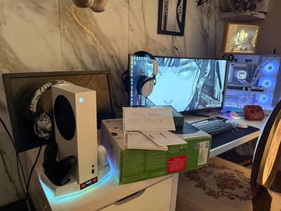 Xbox Series S with 2 Controllers and Dock