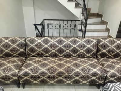 5 seater 3 piece SOFA