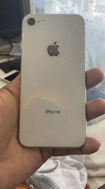 Apple iPhone 8