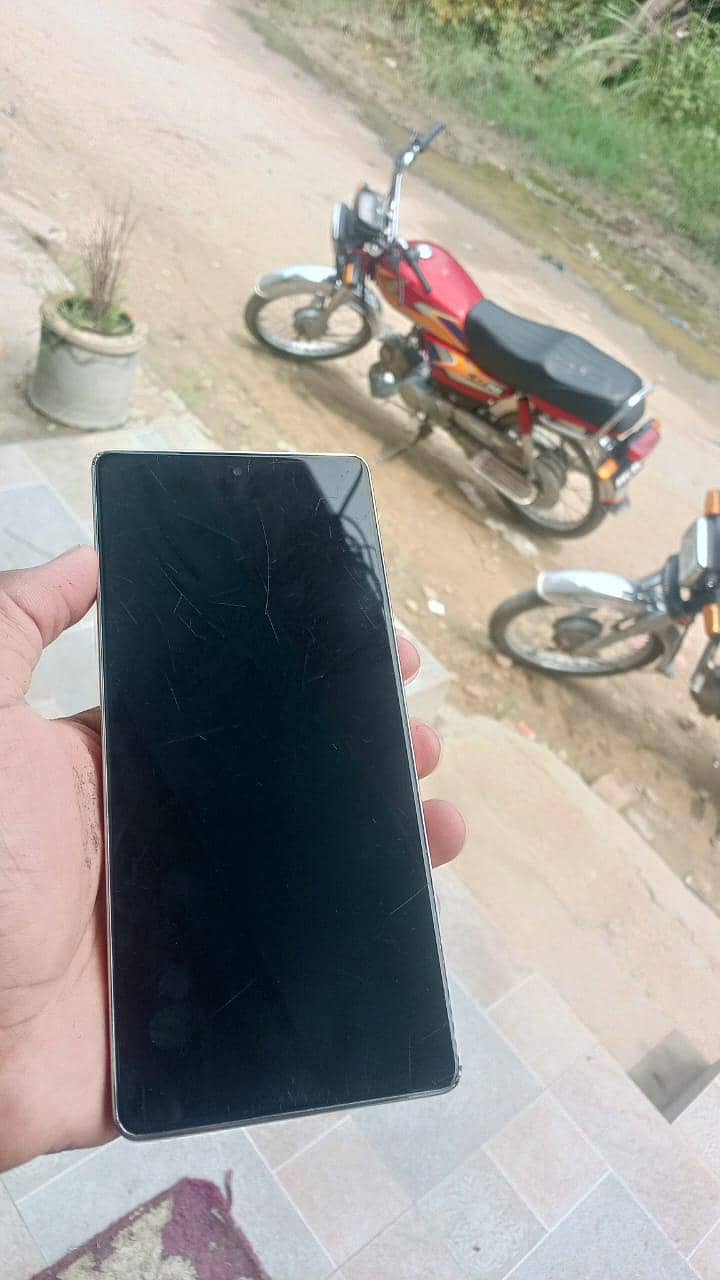 Infinix Note 40 3