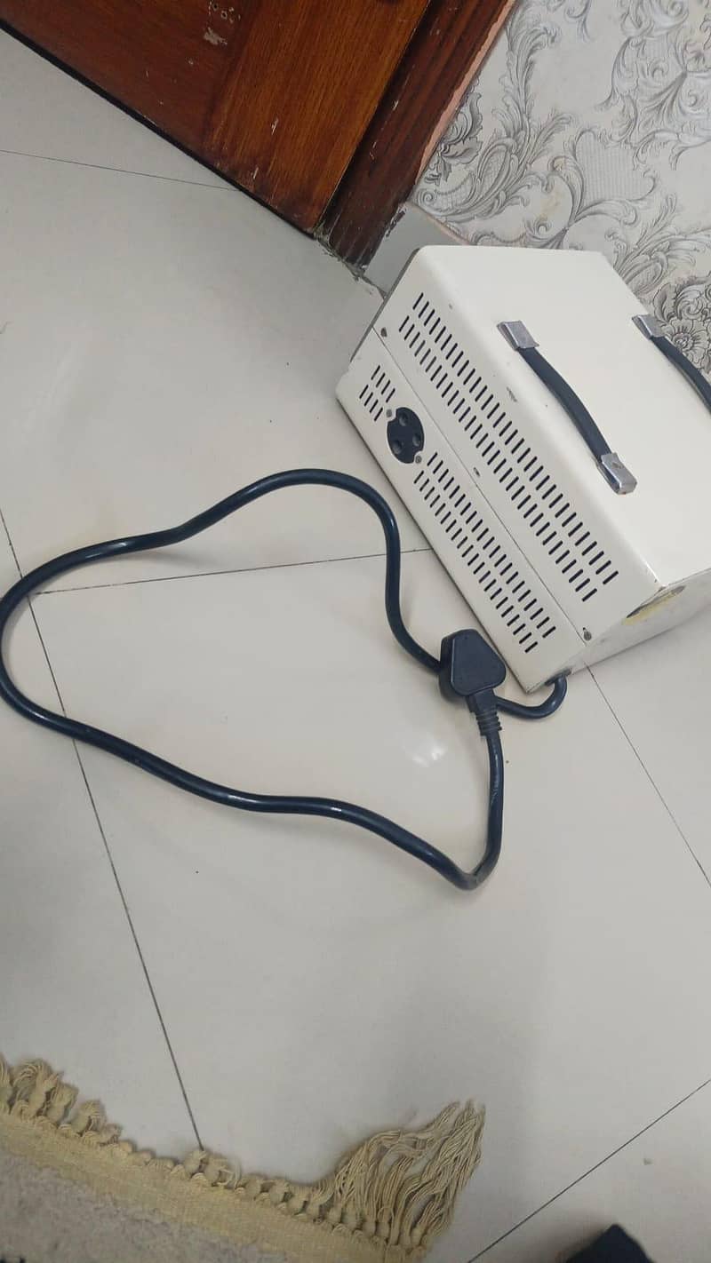 stabilizer 7000 watt 3