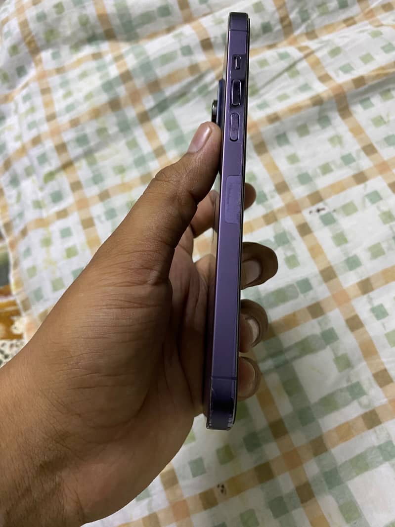 Apple iPhone 14 Pro Max 3