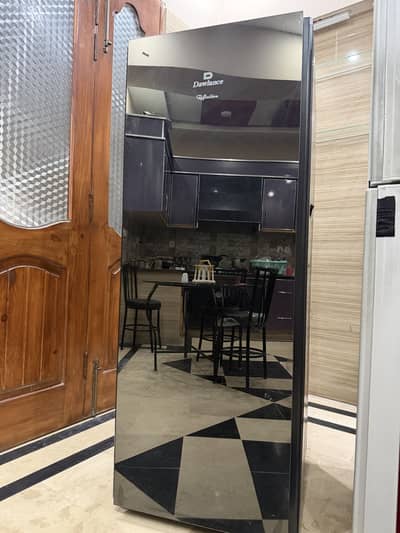 Upright freezer for ssle