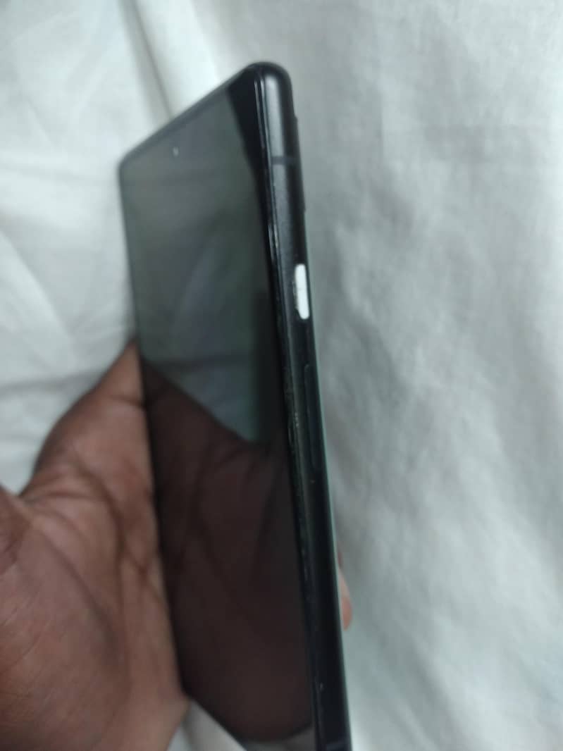 Google Pixel 6a 1