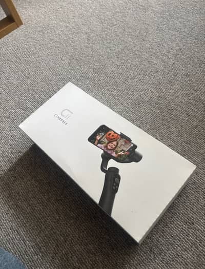 CINEPEER C11 3-Axis Smartphone Gimbal Stabilizer – Excellent Condition