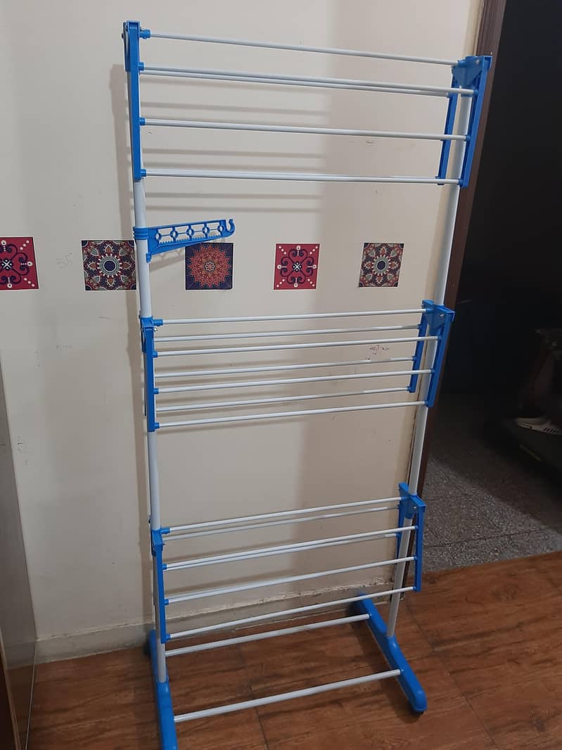 cloths stand 4