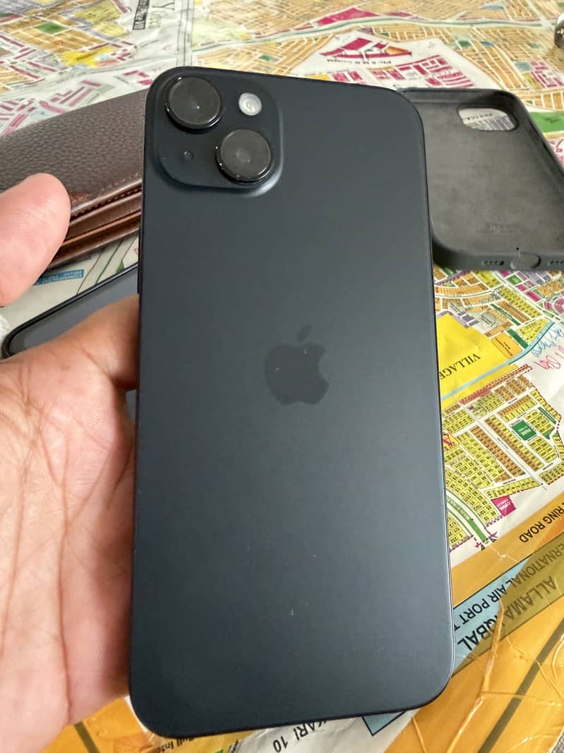 Apple iPhone 15 plus sim lock 128 0
