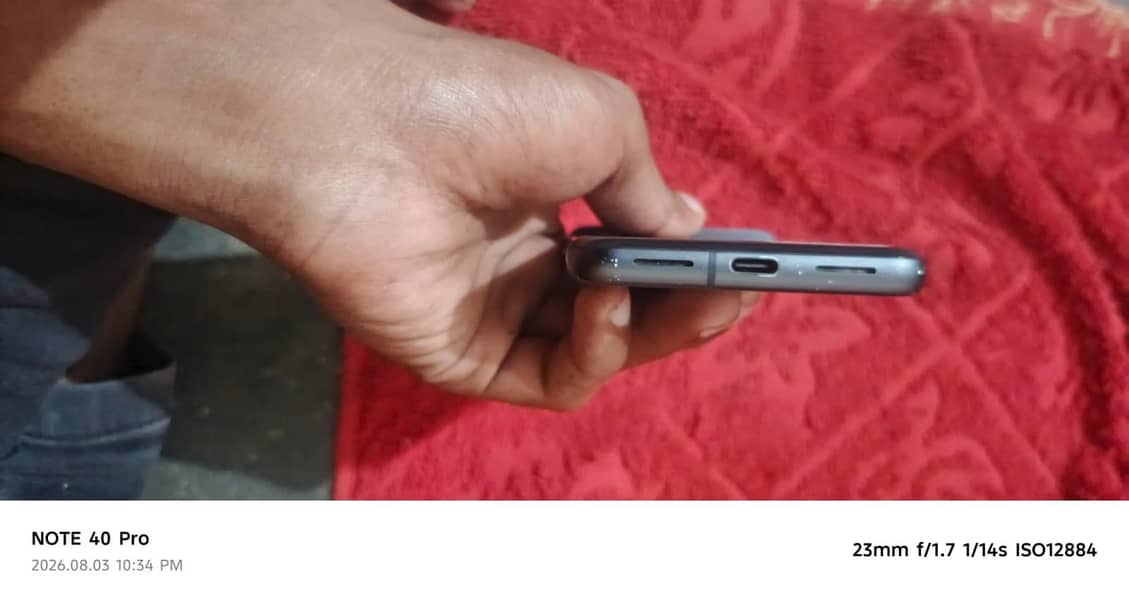 Google pixel 8 2