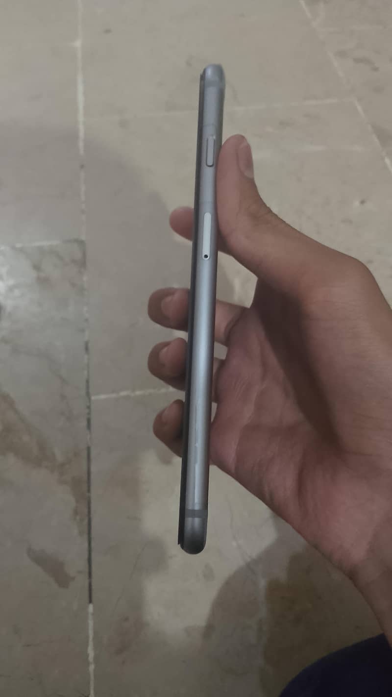 Apple iPhone 6S Plus 2