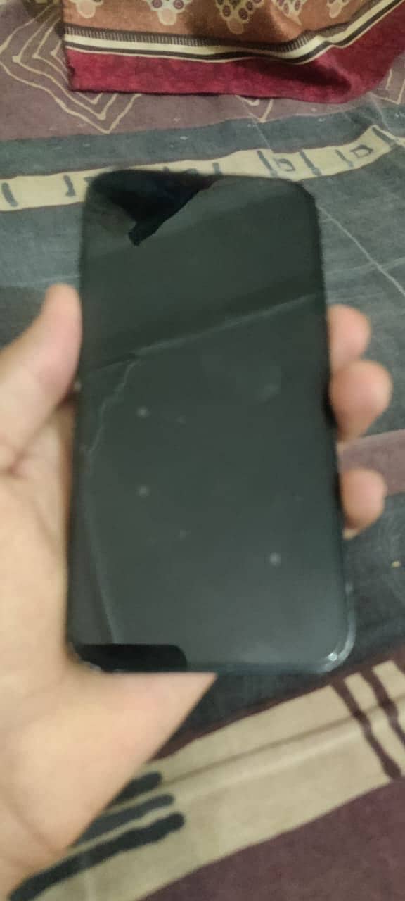 Apple iPhone 13 3