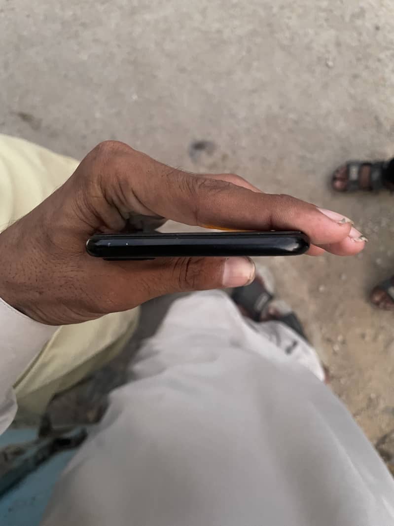 Apple iPhone 7 Plus 0