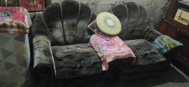 2 single sofas