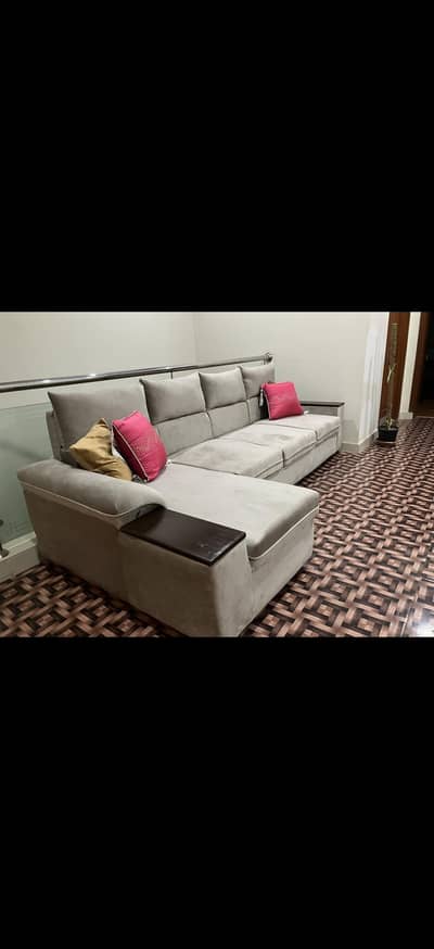 5 Seater L Shaped sofa