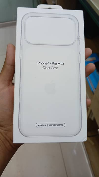 17 Pro Max Original Clear Case