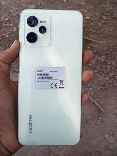 Realme C35