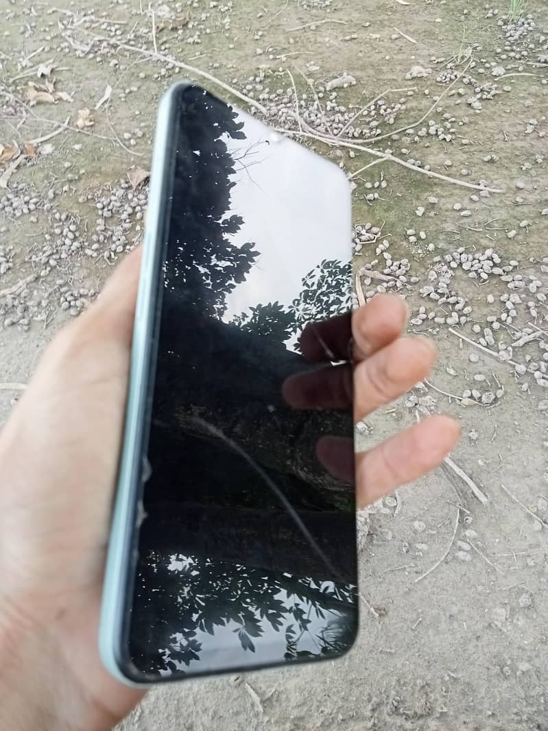 Realme C35 2