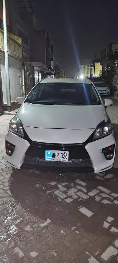 Toyota Prius gs sport