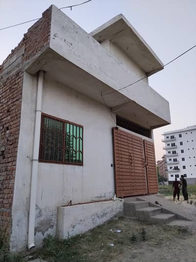 5 marla single story invester rate house for sale