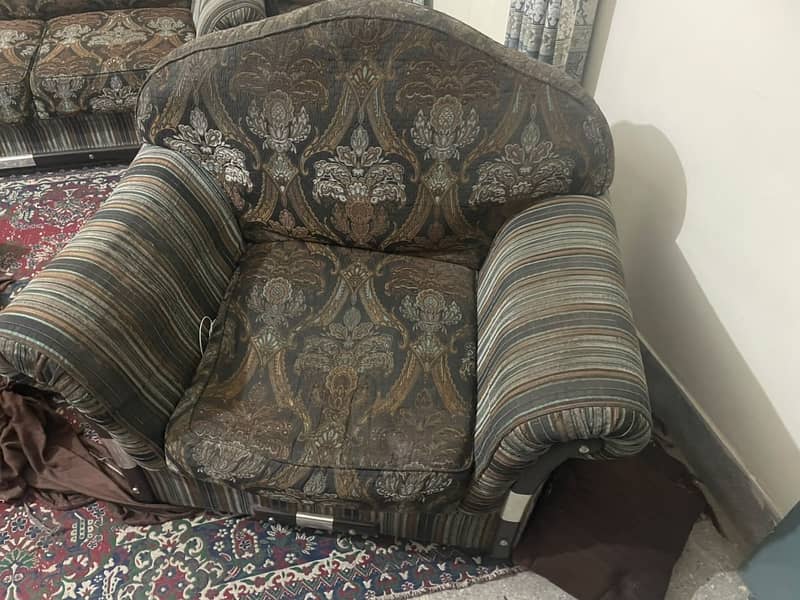 3+2+1 Sofa Set | Good Condition 0