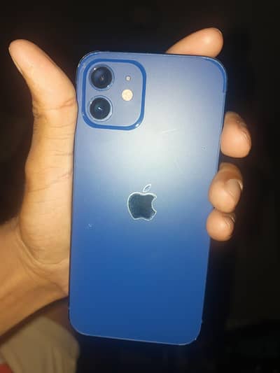 Apple iPhone 12