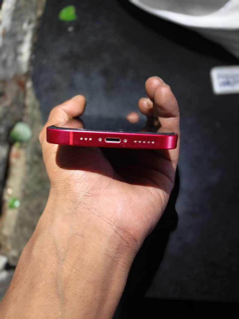 Apple iPhone 14 5