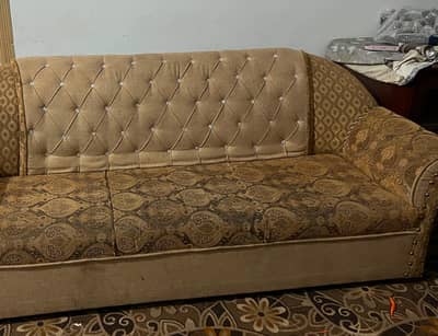 5 seaters sofa