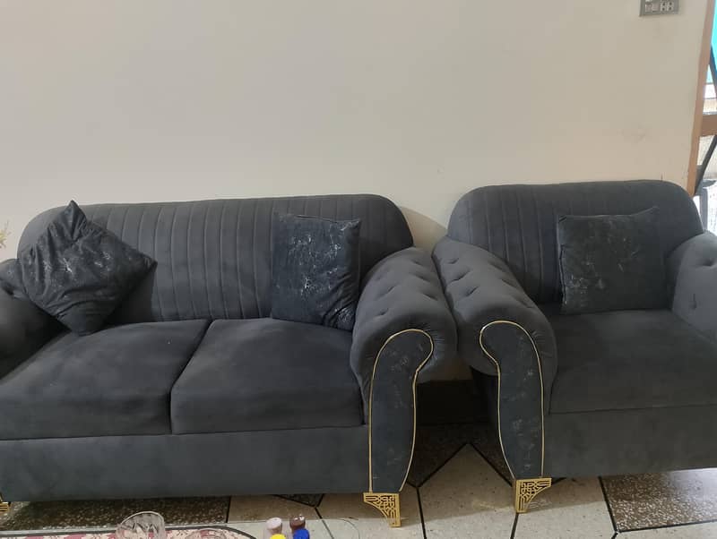 posh sofa 1