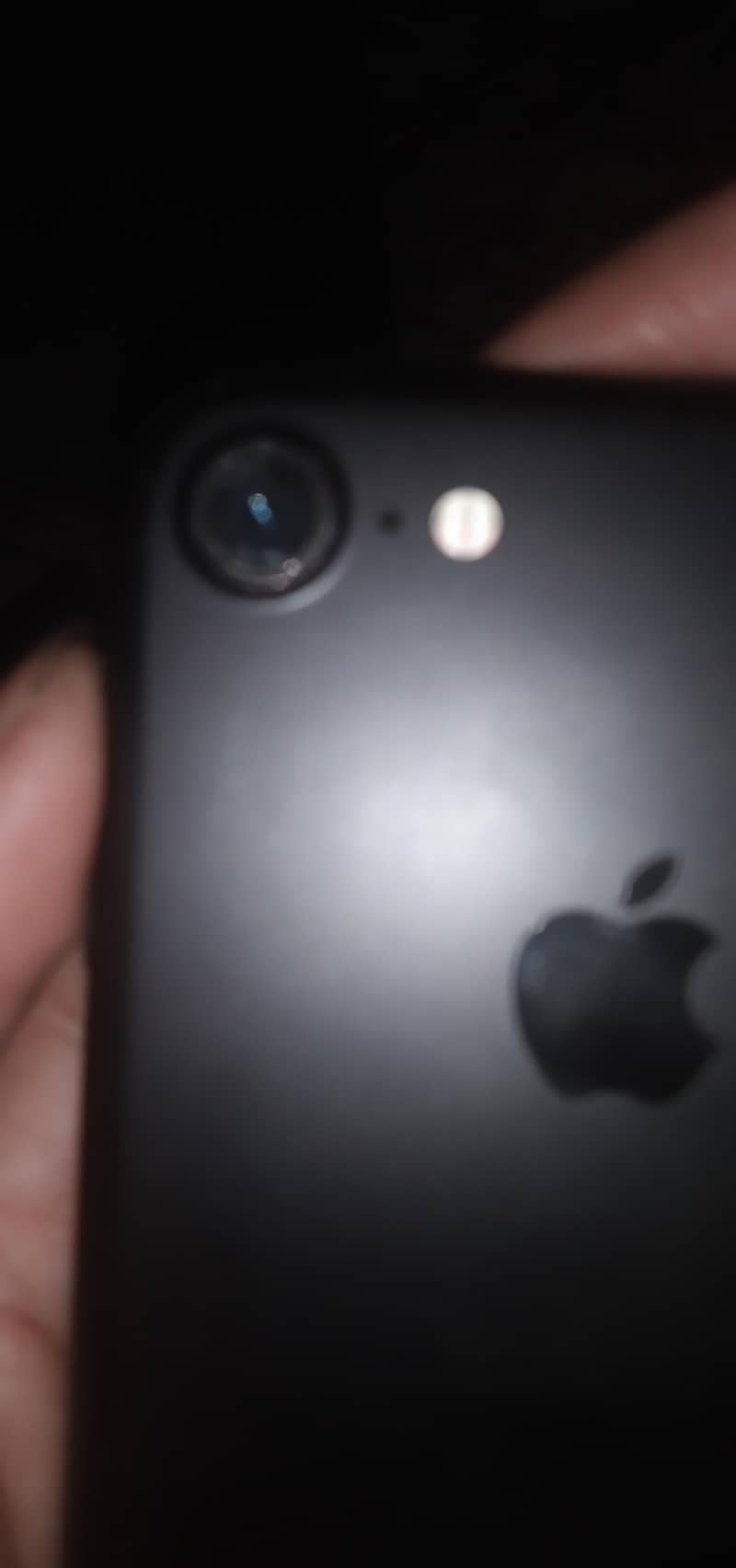 Apple iPhone 7 2