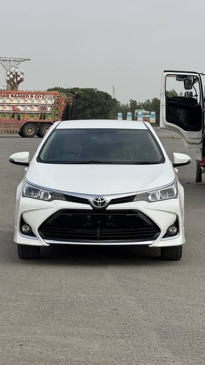 Toyota Corolla Altis X 2025