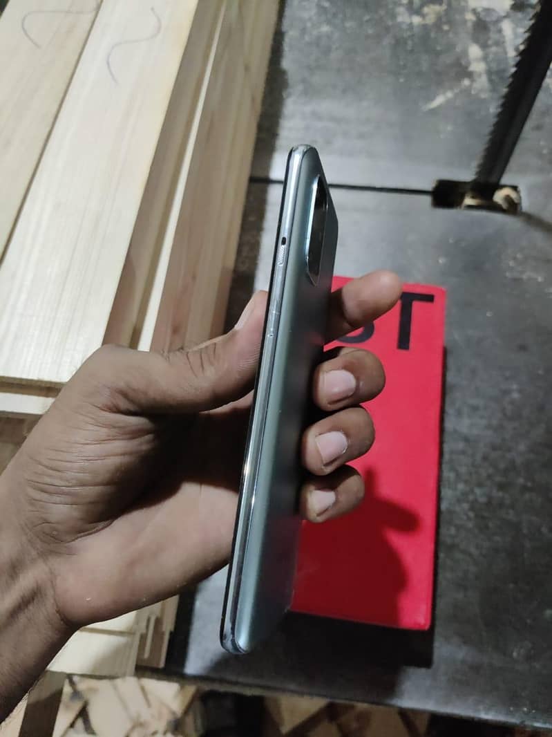 One Plus 8T 1