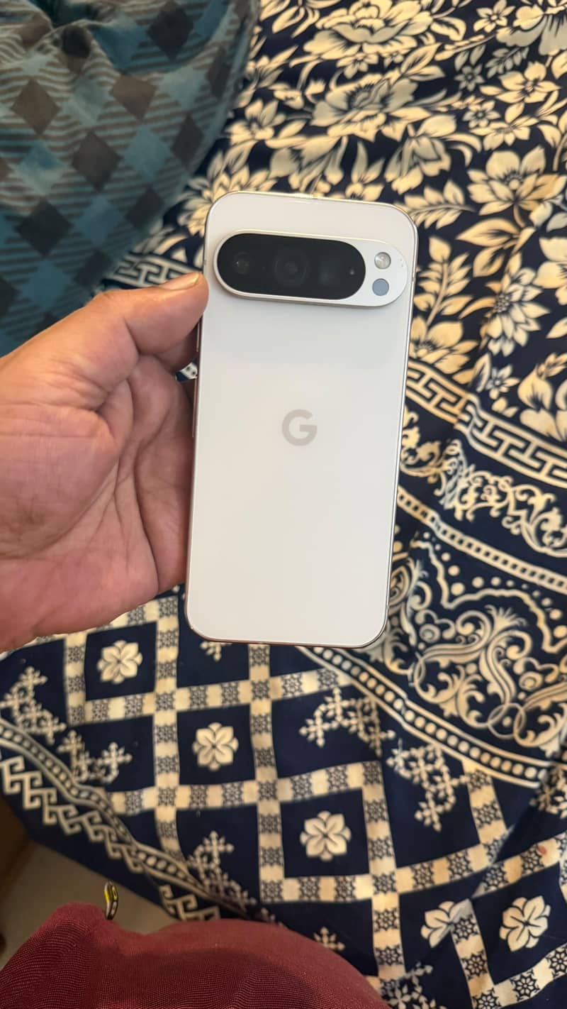 Google Pixel 9 Pro 0