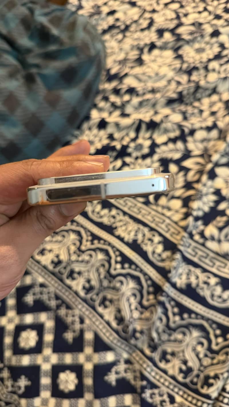 Google Pixel 9 Pro 3
