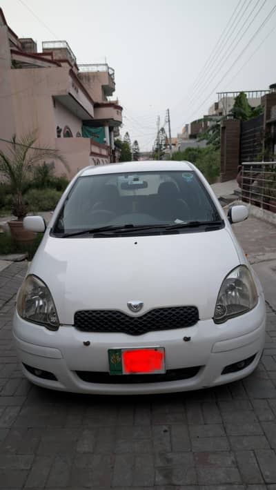 Toyota Vitz 2004