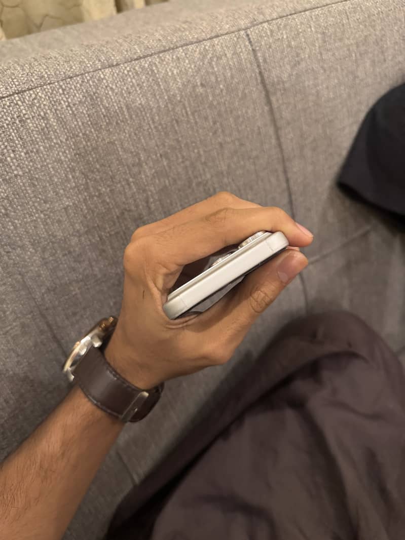 Apple iPhone 17 Pro 1