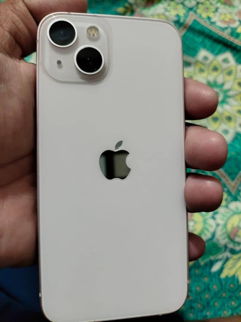 Apple iPhone 13 1