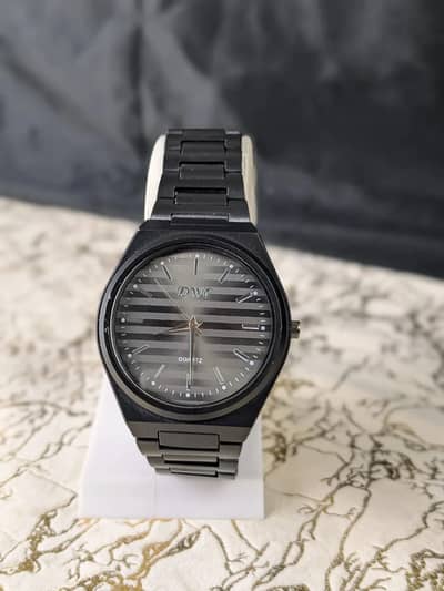 Stylish mens chain watch , multicolor